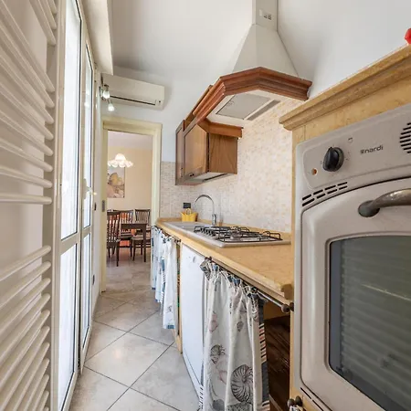 In With Sea View Terrace *